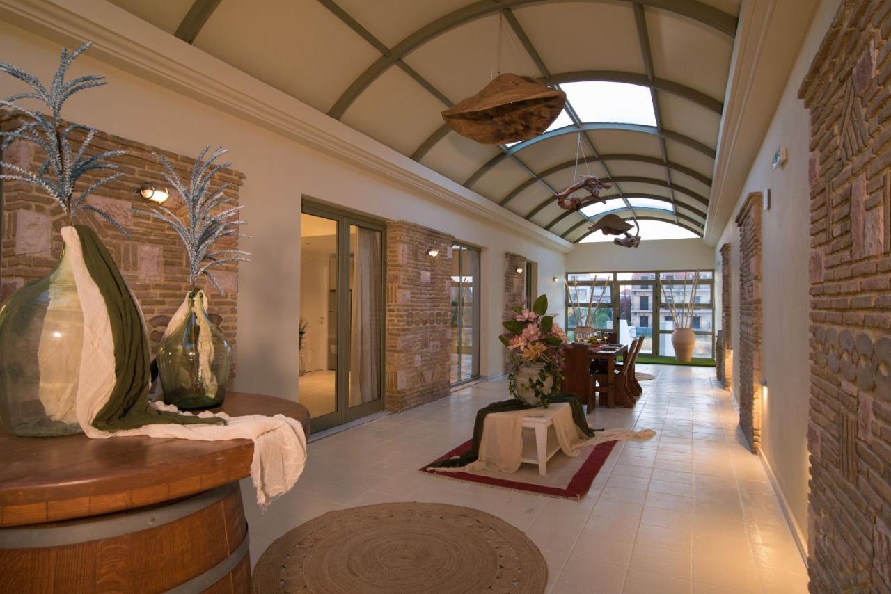 Lodge Modern Apartments, In Kalamaki Centre 외부 사진
