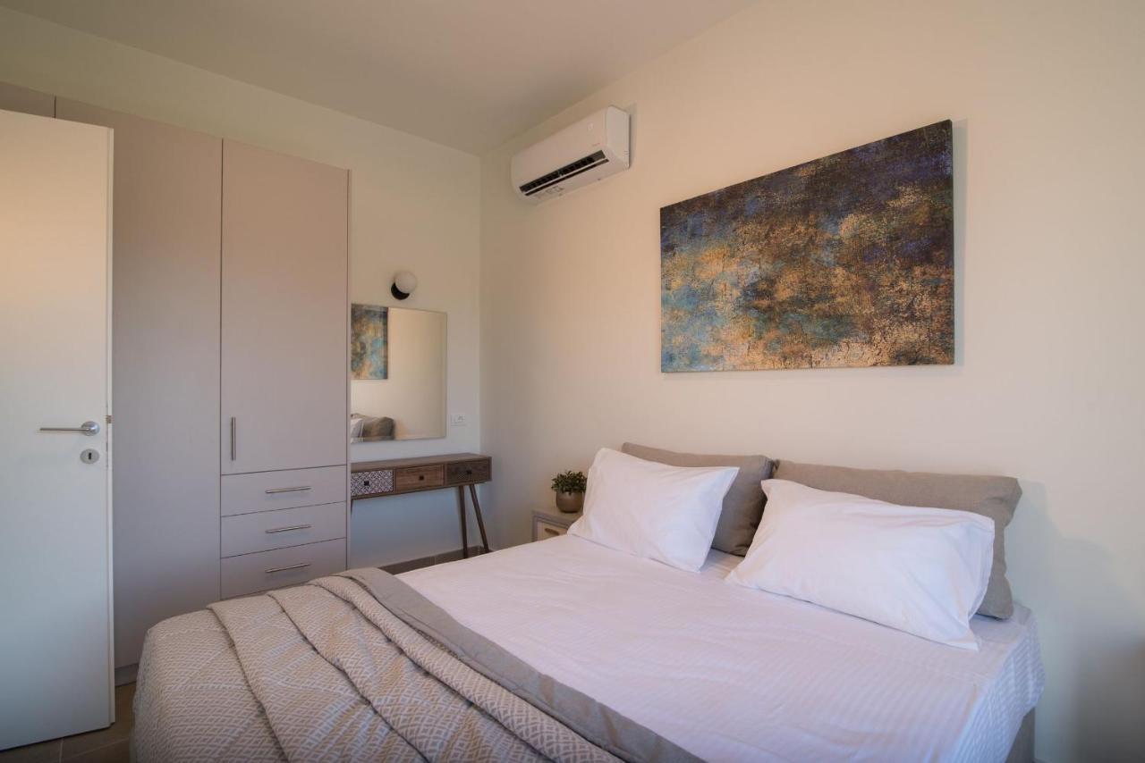 Lodge Modern Apartments, In Kalamaki Centre 외부 사진