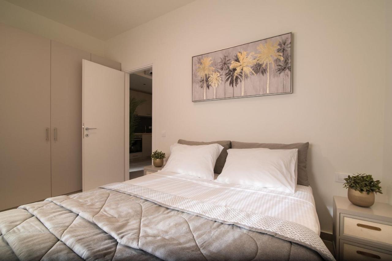 Lodge Modern Apartments, In Kalamaki Centre 외부 사진