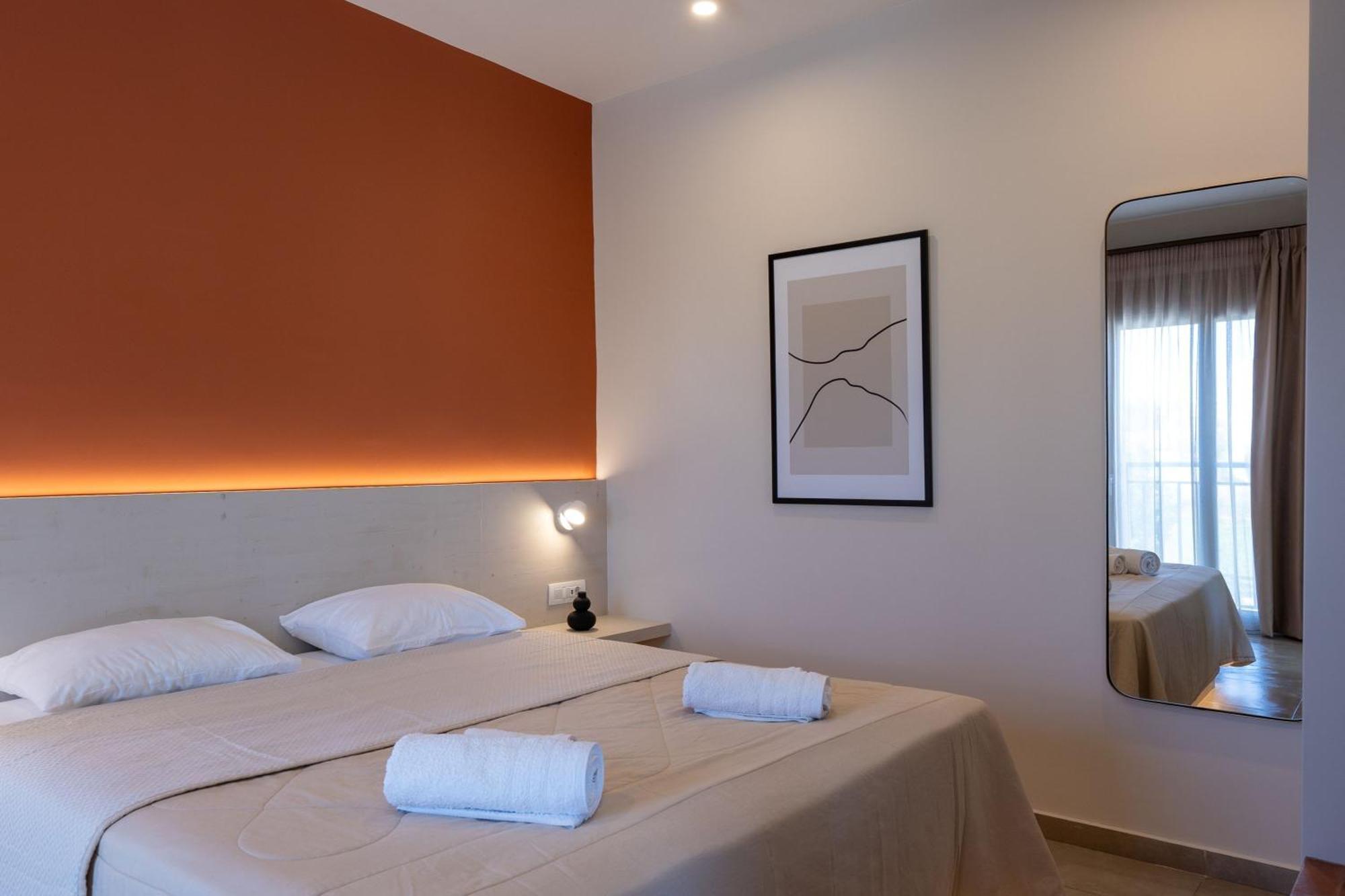 Lodge Modern Apartments, In Kalamaki Centre 외부 사진