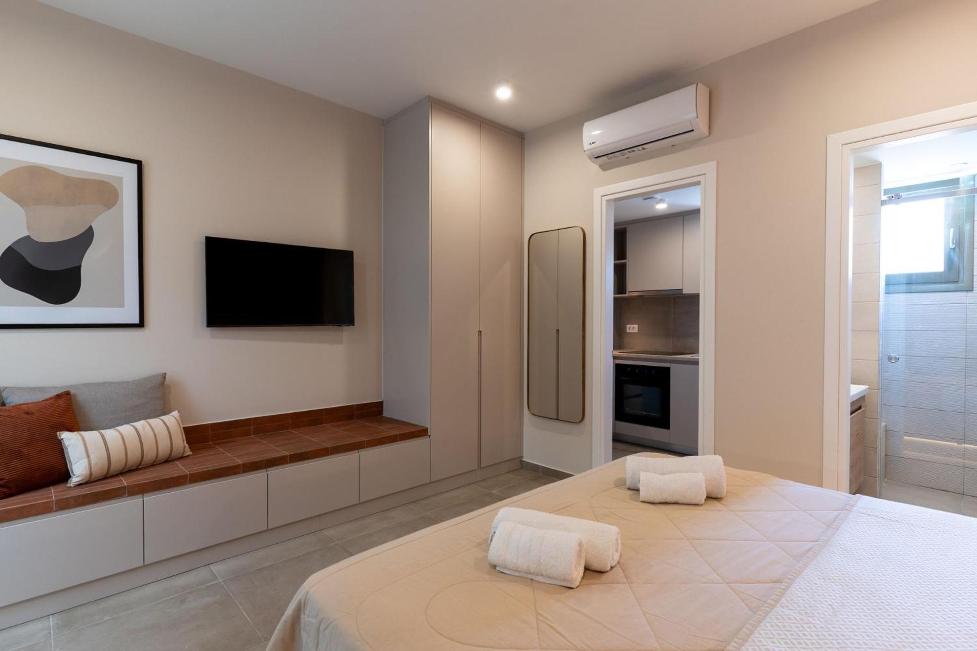 Lodge Modern Apartments, In Kalamaki Centre 외부 사진